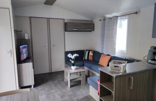 Ivry-la-Bataille Other | Mobilhome cosy, spacieux au bord de l'Eure