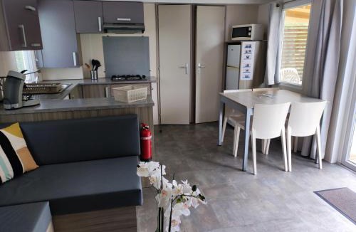 Ivry-la-Bataille Other | Mobilhome cosy, spacieux au bord de l'Eure