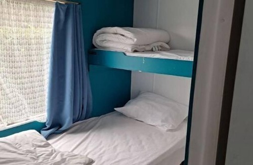 Enquin-sur-Baillons House | Mobilhome sur Camping Familiale