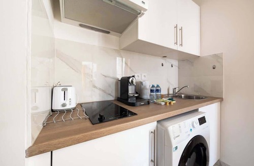 Neuilly-sur-Seine Apartment | Mobility lease l Equipped & Paris 10 mins away