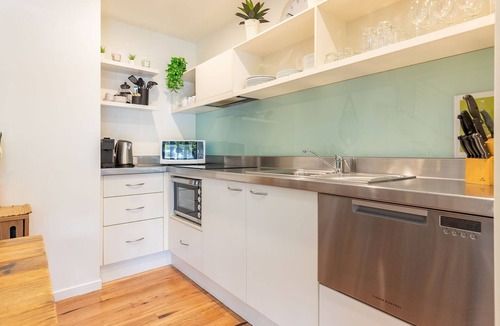 Boomerang Beach Apartment | Mobys Beach House # 29