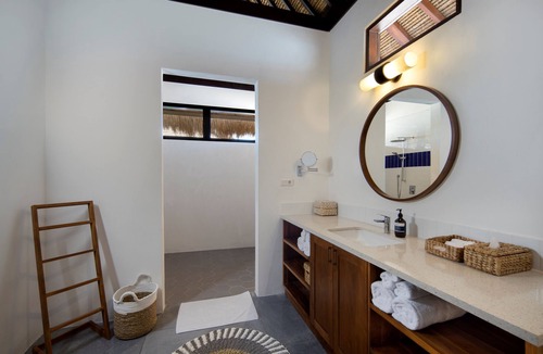 Sumbawa Barat Hotel | Mocean Beach Resort