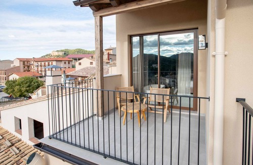 Beceite Apartment | Mocho-rural-home Ulldemo Suite