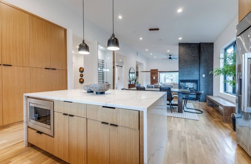 Lower Greenville House | Mod Squad- 5 Beds + Private Pool Vibes