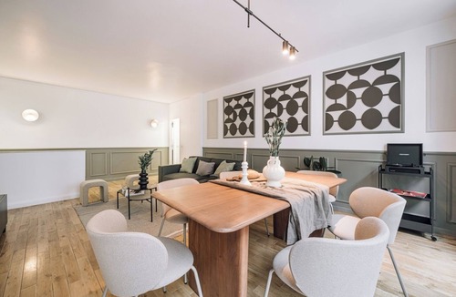 16th Arrondissement Apartment | Moda - 3 chambres à Trocadéro