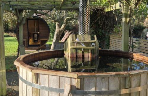 Milverton House | Model Farm by Group Retreats