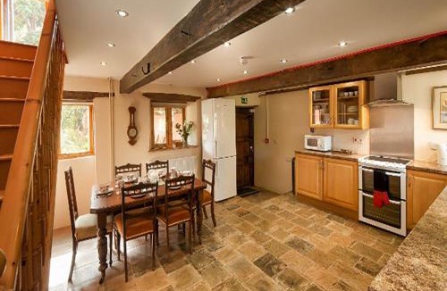 Milverton House | Model Farm by Group Retreats