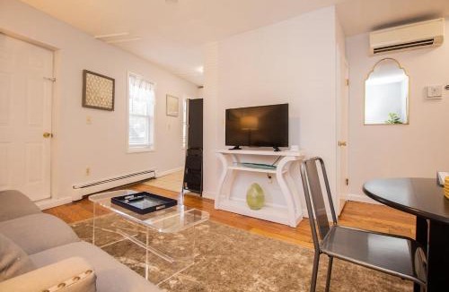 Harrison Lenox Apartment | Modern,02 mile to Northeastern, in unit laundry