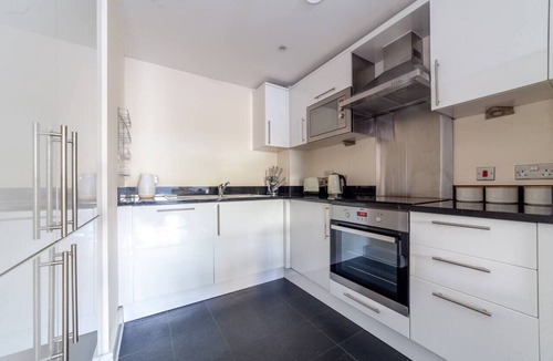 Greenwich West Apartment | Modern 1 Bed Flat in Greenwich