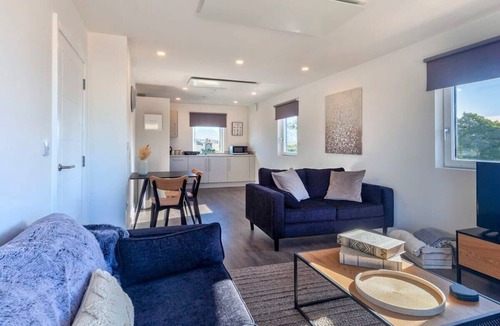 Ashford Apartment | Modern 1 Bedroom Apartment in Ashford