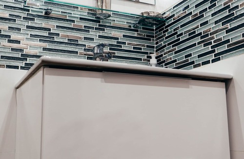 Osny Apartment | Modern 1-bedroom apartment+ jacuzzi