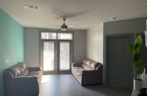 Lindridge-Martin Manor Condo | Modern 1-Bedroom Loft