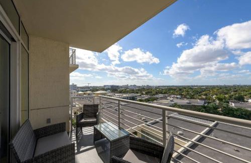 Midtown Apartment | Modern 1 Bedroom Midtown Miami with FREE Parking