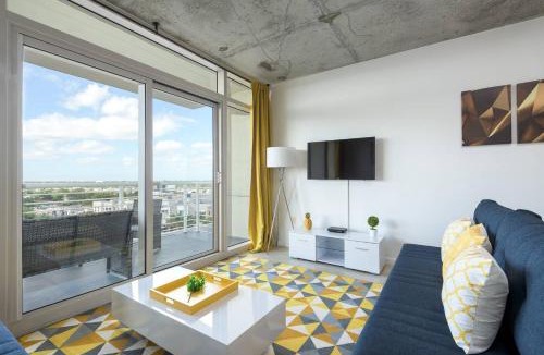 Midtown Apartment | Modern 1 Bedroom Midtown Miami with FREE Parking