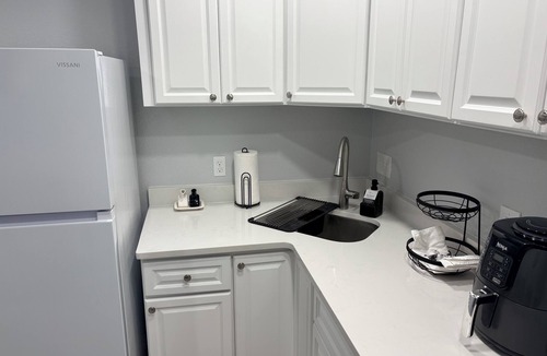 Fort Worth Apartment | Modern 1-bedroom studio in fabulous Fort Worth