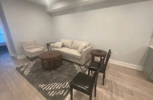 H Street Corridor Apartment | Modern 1-BR/1-BA near Capitol Hill - U3