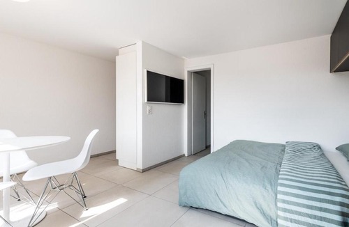 Langstrasse Apartment | Modern 1 room apartment in district 4
