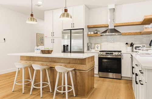 McKinney House | Modern 1920s Home at the Square in Downtown McKinney