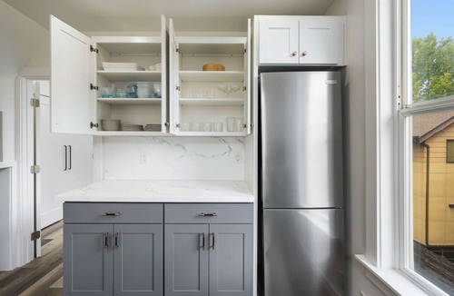 North Queen Anne Apartment | Modern 1BD Apt–Perfect Location!