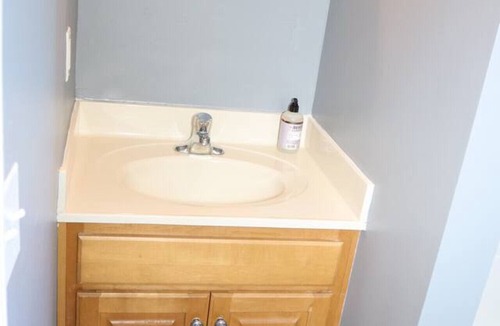 Belleville Apartment | Modern 1BR/1BA Apartment - Self Check-In