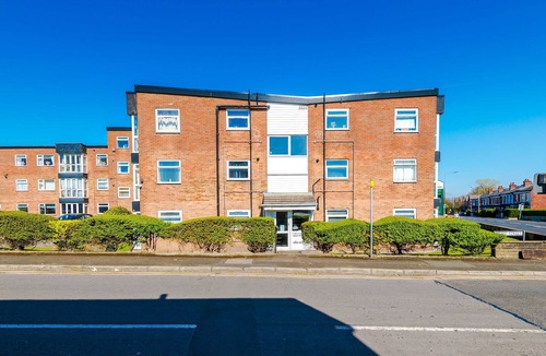 Whitefield Apartment | Modern 1BR Apartment in Whitefield