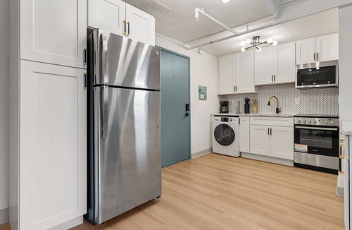 Central Gardens Apartment | Modern 1BR Apartment, Memphis