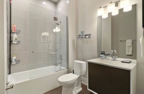 River North Apartment | Modern 1BR Chicago Apartment