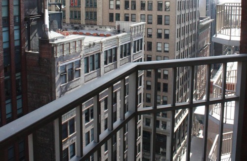 Tudor City Condo | Modern 1BR Condo at The Nash