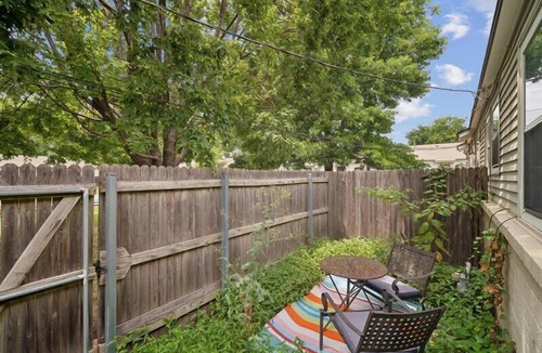Tulsa House | ​Modern 1BR Condo Near Brookside – in Tulsa