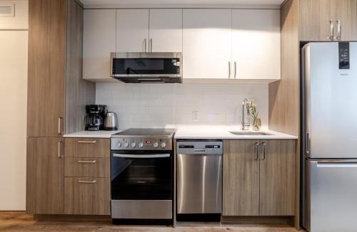 Shaughnessy Village Apartment | Modern 1BR in downtown