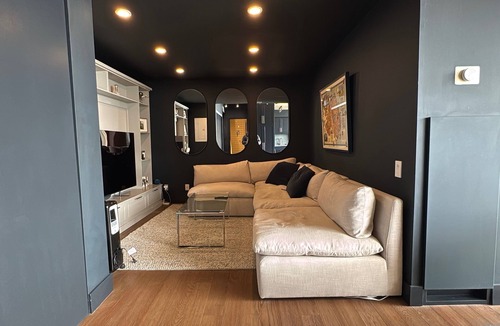 Old Town Apartment | Modern 1BR Loft w/Balcony & City Views