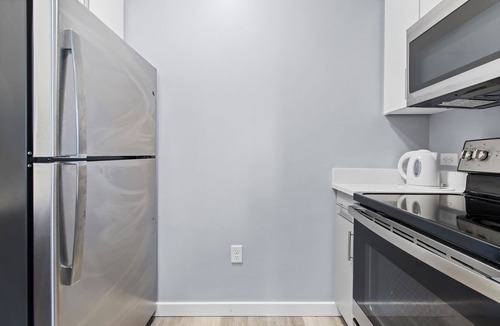 Everett Apartment | Modern 1BR Near Encore Boston 4513