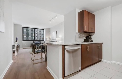 Hudson Exchange Apartment | Modern 1BR | Near PATH | Jersey City by GLS
