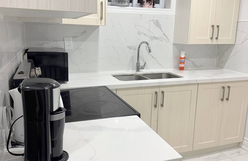 Durham Region House | Modern 1BR Private Entry Kitchen & W/D