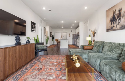 Austin Apartment | Modern 1BR Retreat w/Resort Pool& Stylish Living
