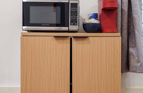 Inner Parkside House | Modern 1BR Suite w/Private Entry Near SFSU, Park & Transit