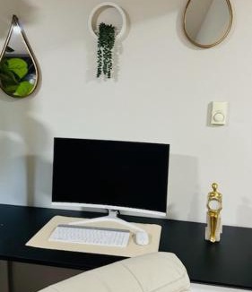 O'Hare Apartment | Modern 1BR w/Workspace near O'Hare