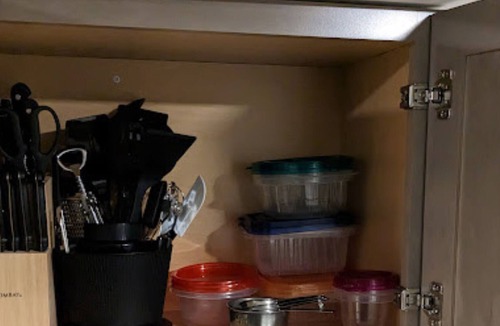 South Austin Apartment | Modern 2 BDRM Apartment in Chicago