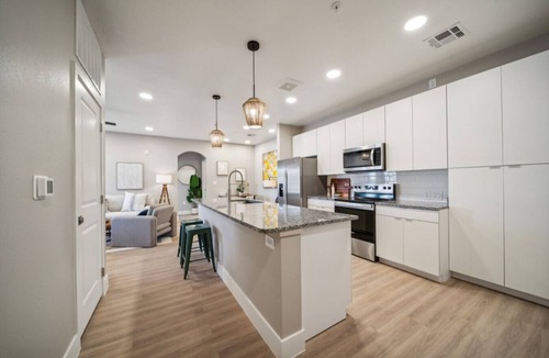 Owasso Apartment | Modern 2-Bed/2-Bath Apartment in 2024 Complex - Owasso, OK