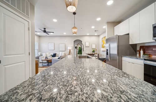 Owasso Apartment | Modern 2-Bed/2-Bath Apartment in 2024 Complex - Owasso, OK