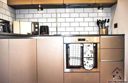 Bracknell Apartment | Modern 2 Bed 2 Bath Bracknell with Free Parking