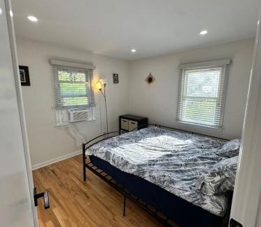 Bloomfield Apartment | Modern 2 bed Apt-15mins to World Cup Stadium-30mins NYC