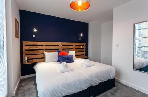 Old Trafford Apartment | Modern 2 Bed Flat 5min to Old Trafford Stadium