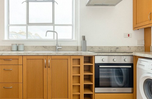 Belsize Apartment | Modern 2 Bed Flat in Primrose Hill