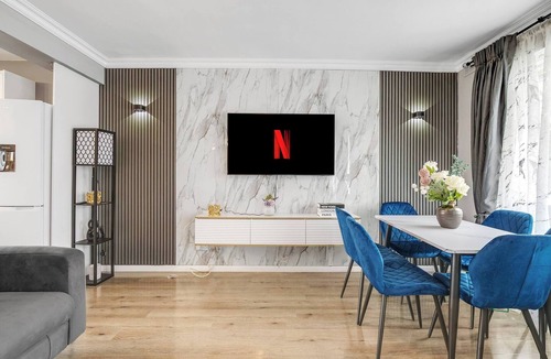 Kennington Apartment | Modern 2-Bed Flat with Balcony in Central London