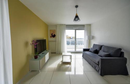 Center Apartment | Modern 2-bedroom apartment, 6 people, 40 min from PARIS