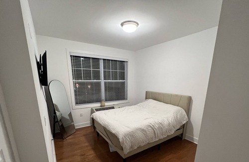 Dover Apartment | Modern 2 Bedroom Apartment—