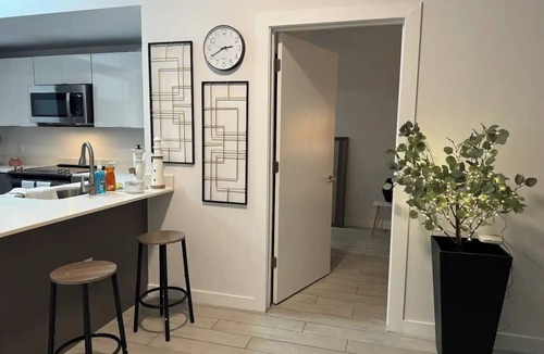 Midtown Apartment | Modern 2-Bedroom Apartment in Miami + Parking