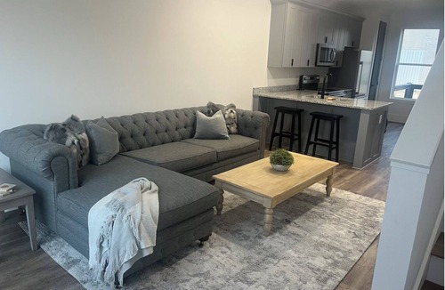 Dalton Condo | Modern 2 Bedroom Condo steps away from Downtown Dalton