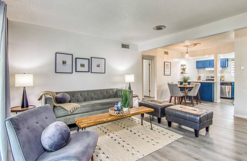 El Paso Condo | Modern 2-bedroom Condo Near UTEP